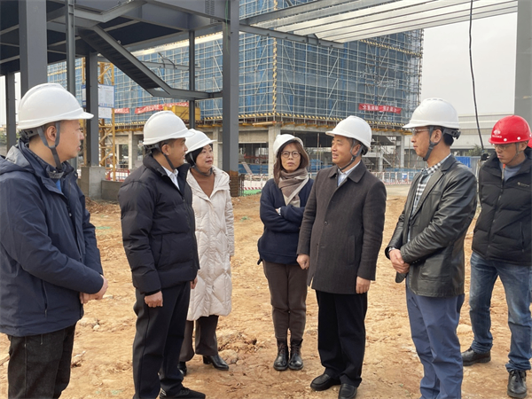 任建平一行赴老邻居智慧云仓冷链物流中心开展节前安全检查及项目建设调研
