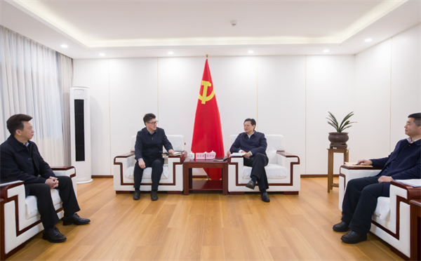 蔡邦银会见青川县委书记李方甫一行